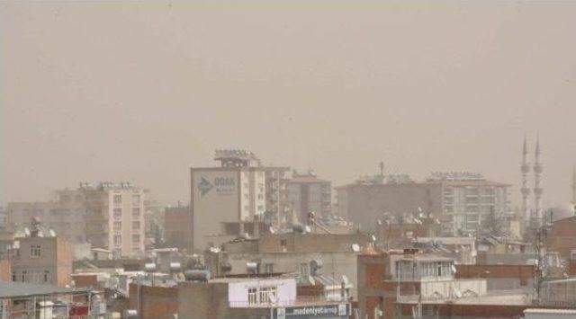 Adıyaman’Da Toz Bulutu 2