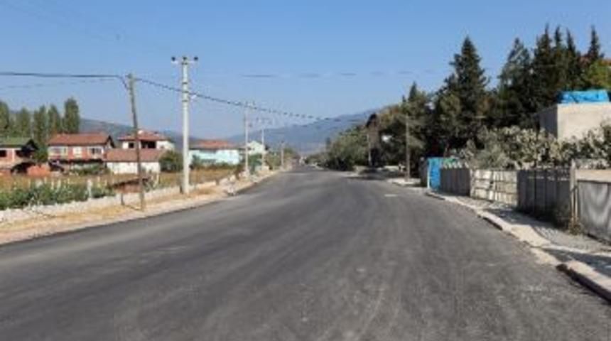 Geyve&rsquo;de Asfalt &Ccedil;alışması Ger&ccedil;ekleşti