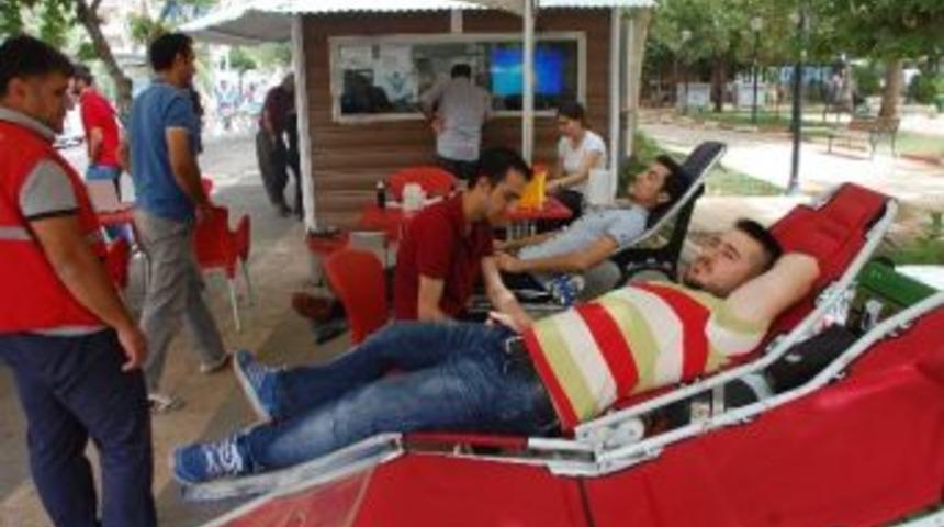 Adıyaman&rsquo;da, Kan Bağışı Oranları D&uuml;şt&uuml;