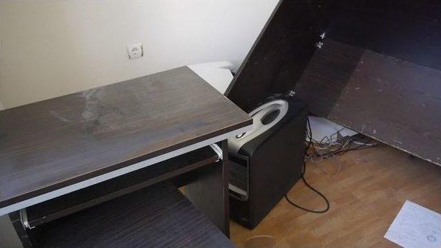 Edirne’de Hdp Binasına Saldırı 2