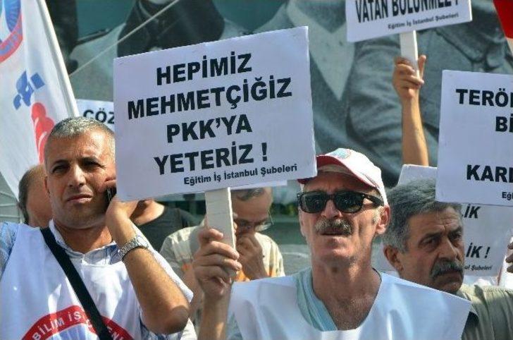 Beyoğlu’nda Eğitim-iş Terör Olaylarını Protesto Etti G3