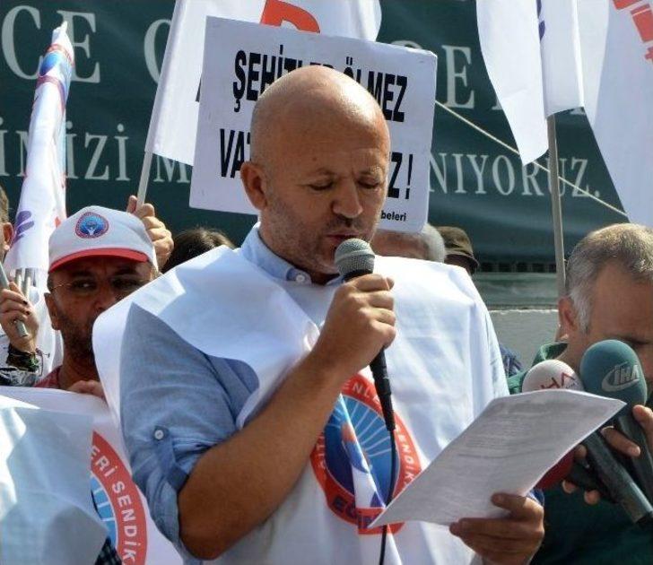 Beyoğlu’nda Eğitim-iş Terör Olaylarını Protesto Etti G4