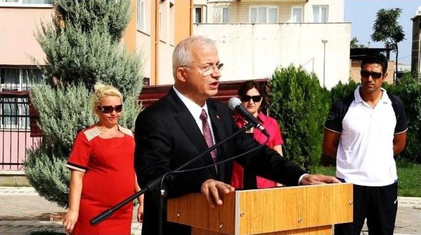 Torbalı 7 Eyl&uuml;l&rsquo;de Dimdik