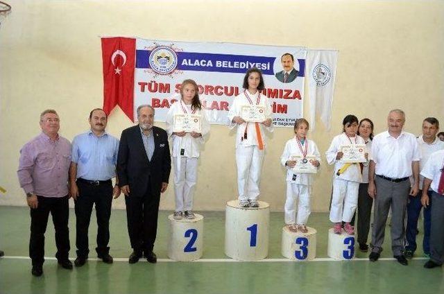 Alaca Judo Şampiyonasına Ev Sahipliği Yaptı