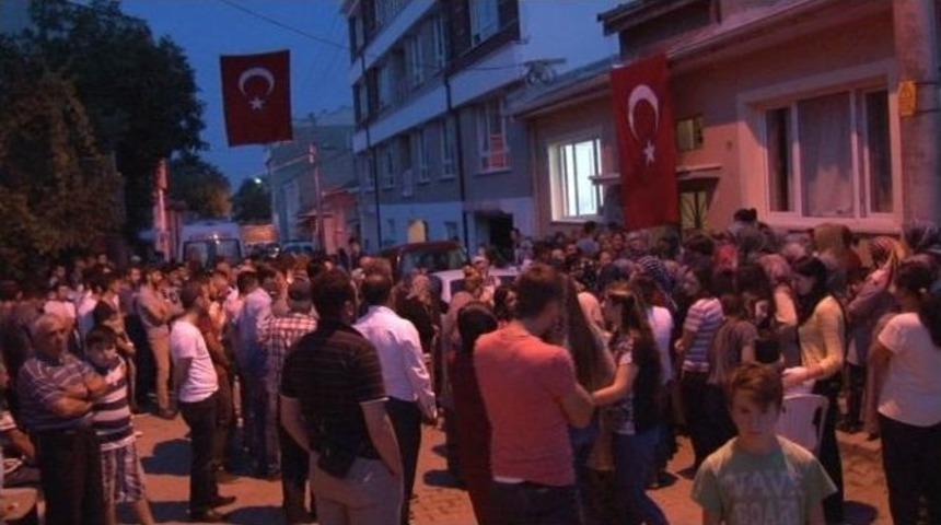 Şehit Ateşi Eskişehir&rsquo;e D&uuml;şt&uuml;