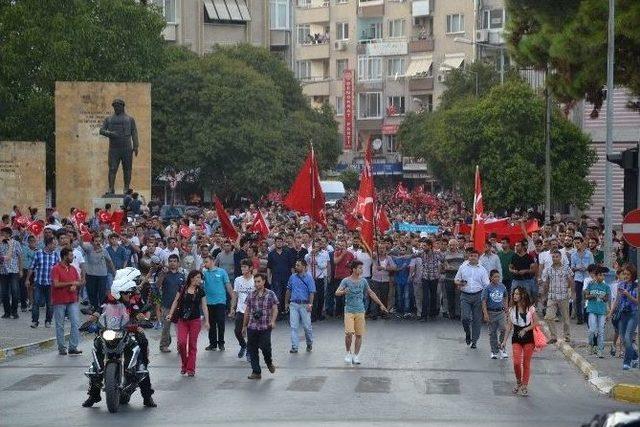 Balıkesir’de Binler Teröre Karşı Yürüdü