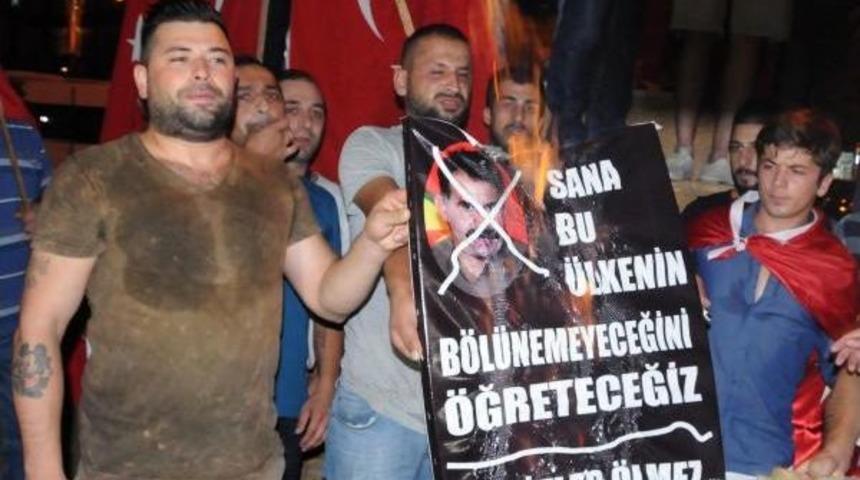 Giresun&rsquo;Da Ter&ouml;r&uuml; Protesto Eden Grup &Ouml;calan&rsquo;In Posterini Yaktı