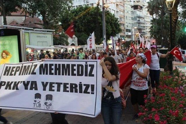 Antalya’da 300 Kişilik Grup Teröre Karşı Yürüdü