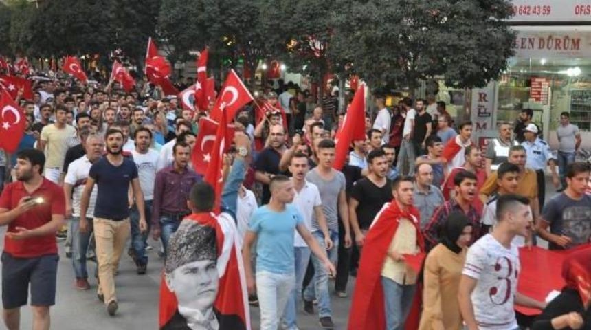 İneg&ouml;l Şehitler I&ccedil;in Y&uuml;r&uuml;d&uuml;