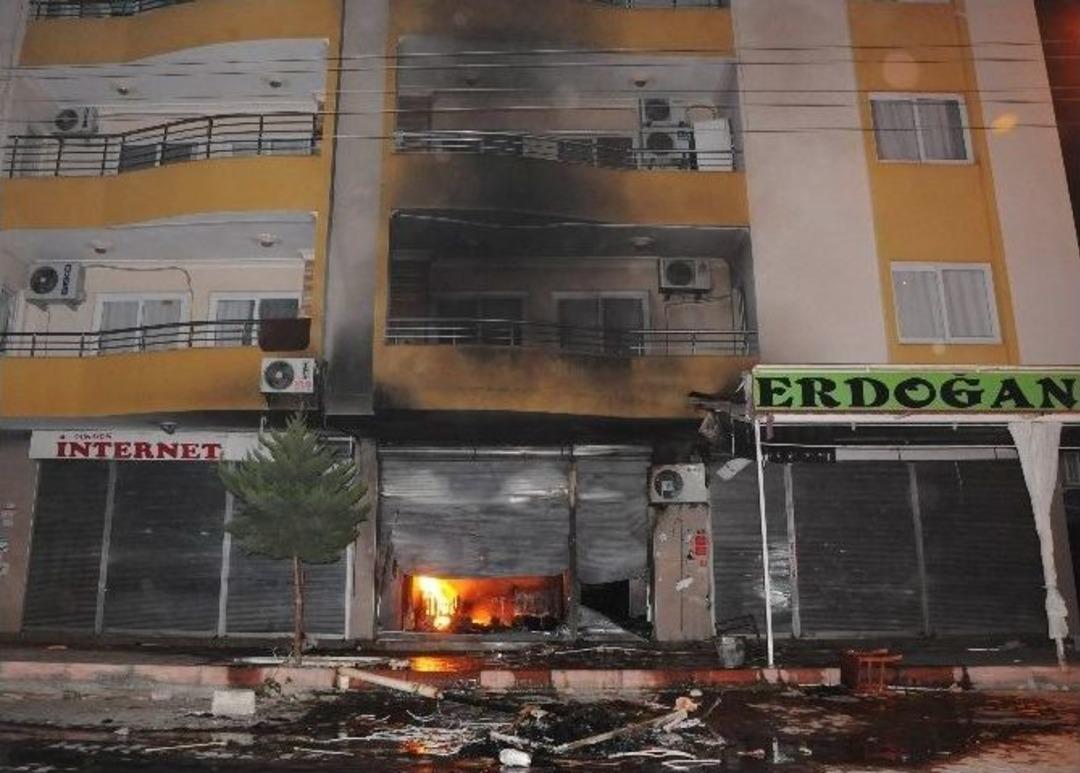 Mersin&rsquo;de Olaylı Gece