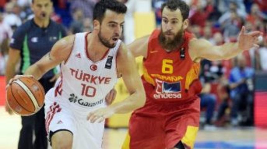 A Milli Basketbol Takımı Kritik Virajda