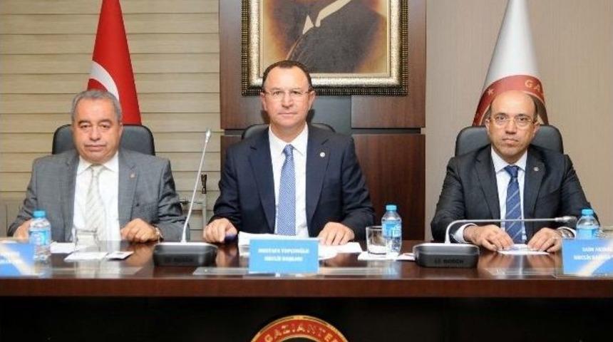 Gaziantep İcracatta B&uuml;y&uuml;yor