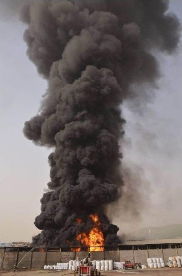 Köpük Fabrikasında Yangın 2