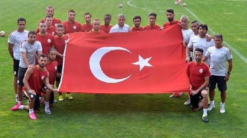 S&uuml;per Lig Kul&uuml;plerinden Ter&ouml;re Lanet