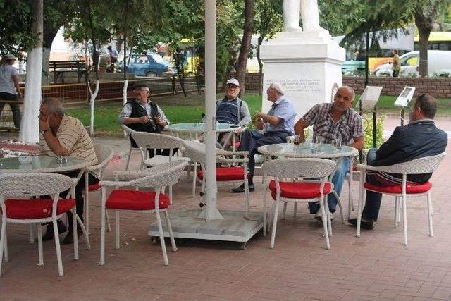 Tekirdağ’da Havalar Serinledi, Vatandaşlar Rahat Nefes Aldı