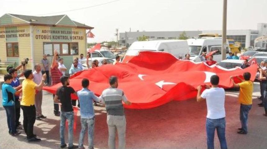 Adıyaman&rsquo;Da Ter&ouml;re Tepki Konvoyu