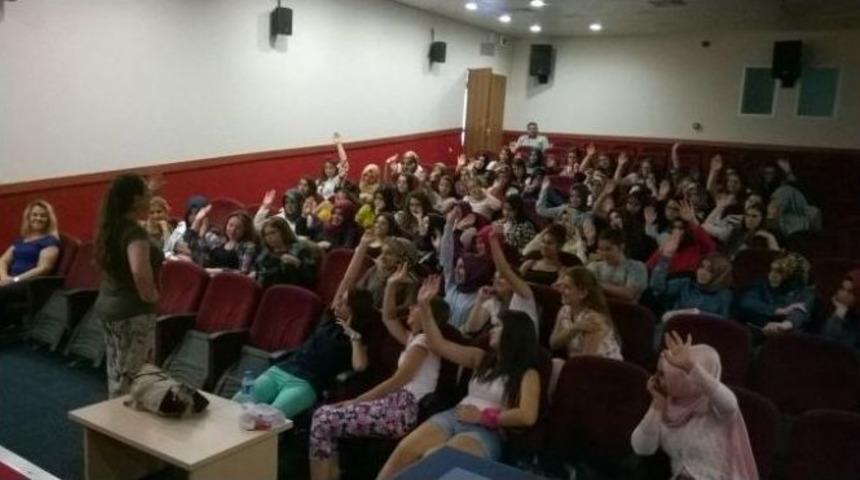 Edirne&rsquo;de Gen&ccedil;lere Bağımlılık Yapıcı Maddelerle M&uuml;cadele Semineri Verildi