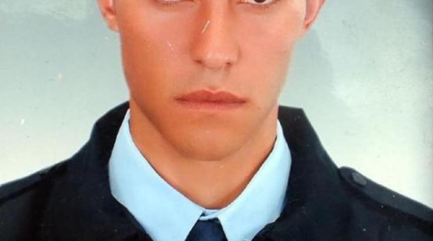 Şehit Polis Memuru Adem Cankurtaran Evli Ve 1 &Ccedil;ocuk Babasıydı