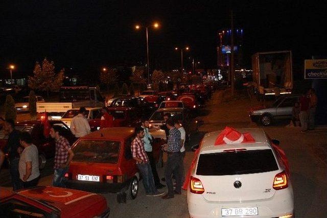 Kastamonu’da ‘şehitlere Saygı’ Konvoyu Düzenlendi