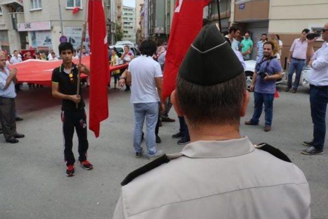 Gönüllü Asker Olmak Için Askerlik Şubesine Dilekçe Verdiler