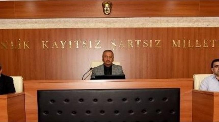 Erzurum B&uuml;y&uuml;kşehir Belediye Meclisi Ter&ouml;r&uuml; Kınadı