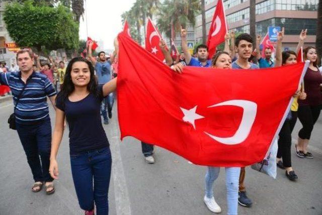 Adana'da 3 Bin Kişilik Terör Protestosu