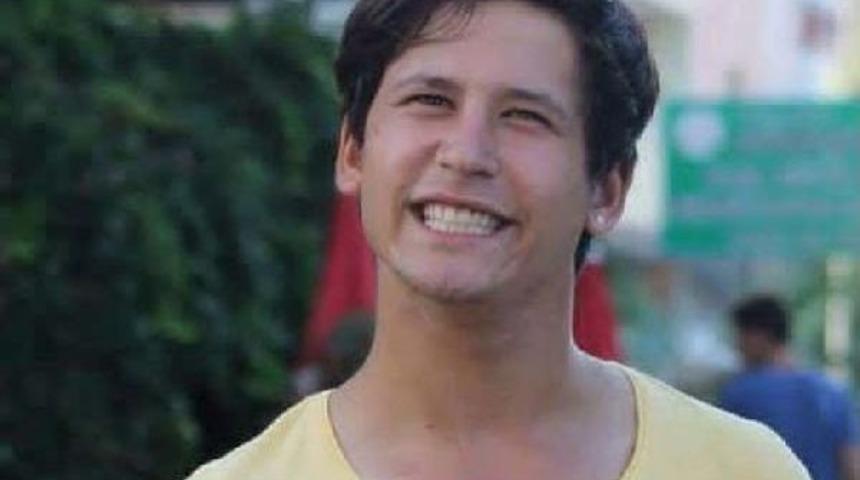 Ter&ouml;r Protestosunda Pompalı T&uuml;fek Ateşi Ile &Ouml;ld&uuml;