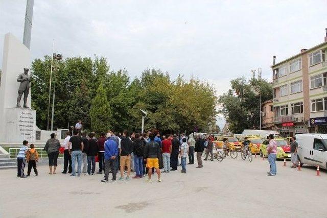 Tekirdağ’da Taksicilerden Şehitler İçin Protesto