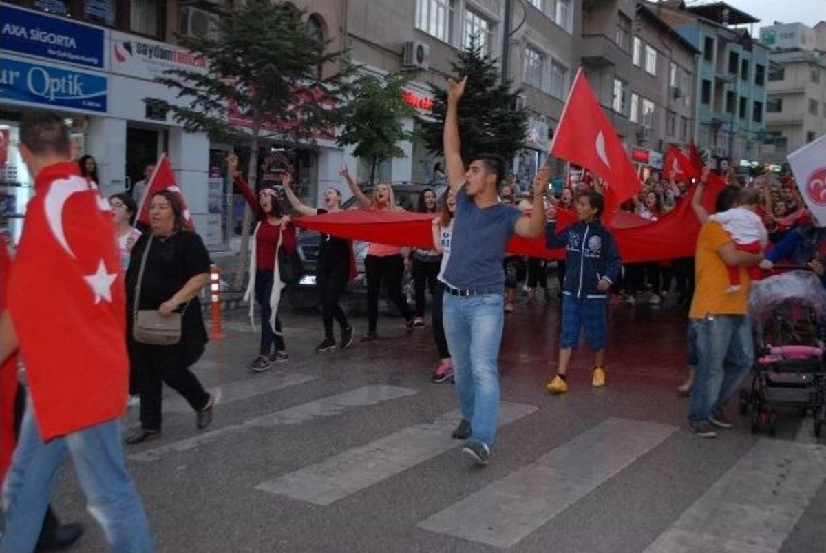 Burdur&rsquo;da Ter&ouml;re Lanet Y&uuml;r&uuml;y&uuml;ş&uuml;
