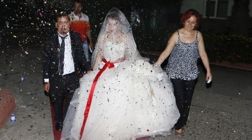 Yeni Y&uuml;z&uuml;yle D&uuml;nyaevine Girdi