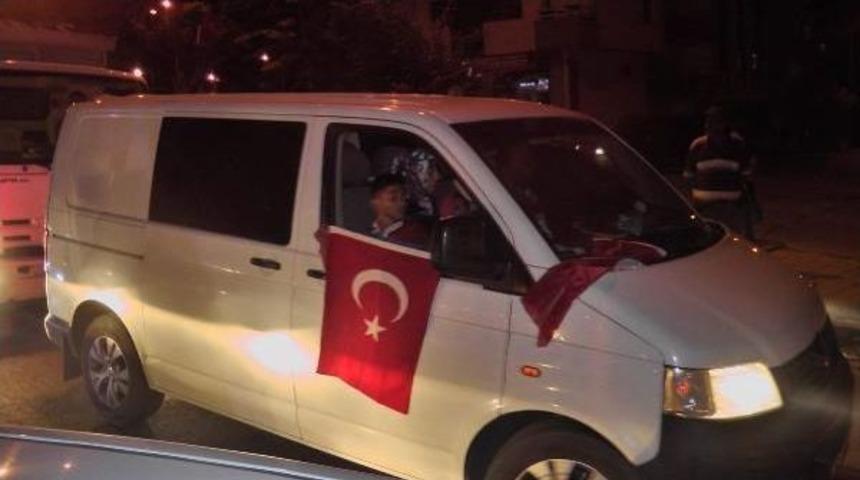 G&ouml;lbaşı'nda Ter&ouml;re Tepki Konvoyu