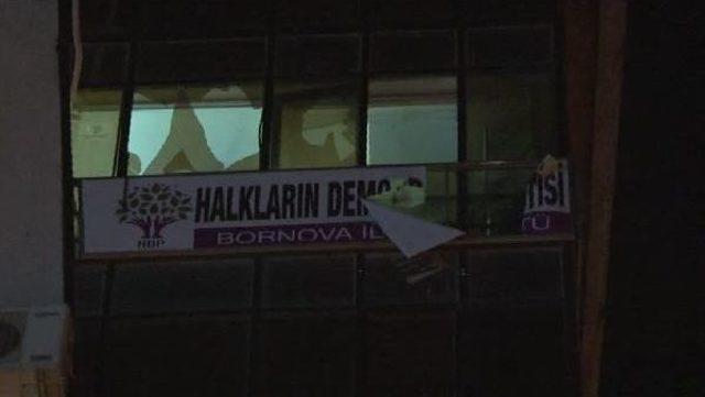 &Uuml;&ccedil; Il&ccedil;ede Hdp Teşkilatına Saldırı (2) 1