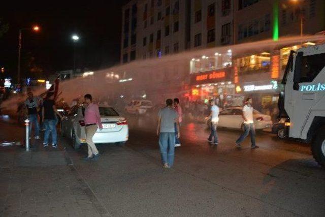 Gebze'de Olaylı Terör Protestosu: 1 Polis Müdürü Ile 3 Gazeteci Yaralandı