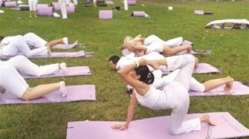 Turkish Officials Ban Religious Symbols At Yoga Centers