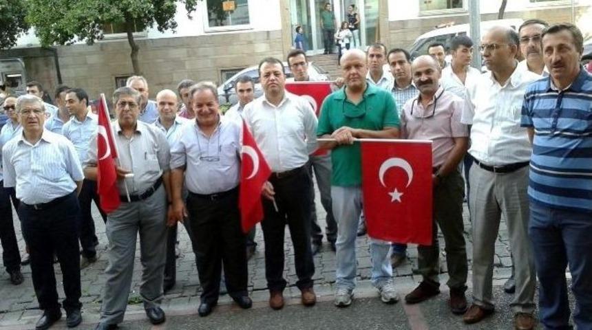 Aydın&rsquo;da Kamu &Ccedil;alışanları Şehitleri Anarak Mesaiye Başladı