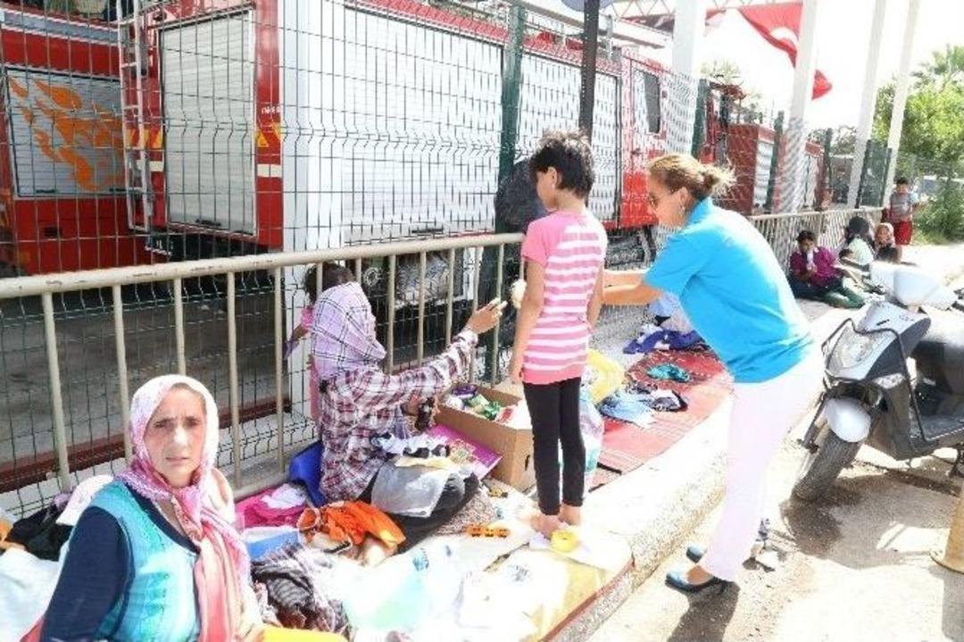 Bodrum Belediyesi, Suriyeli Anneye Ve Bebeğine Sahip &Ccedil;ıktı