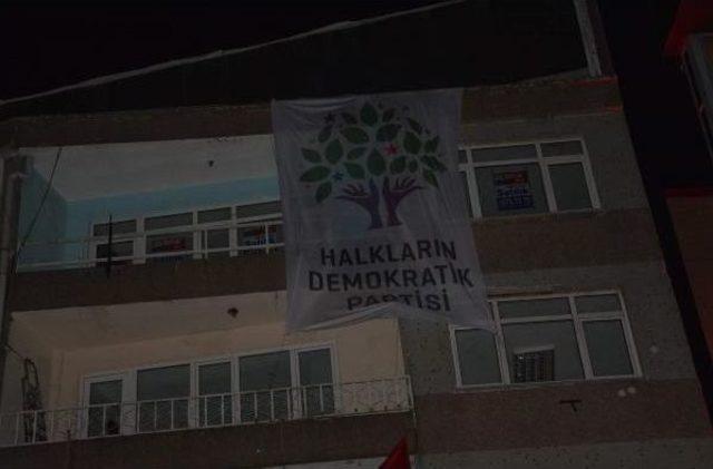 Çorlu’Da Hdp Binasına Saldırı: 6 Gözaltı