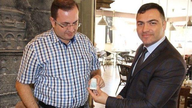 Tuz Tüketiminin Azaltılması İçin Sticker Dağıtıldı