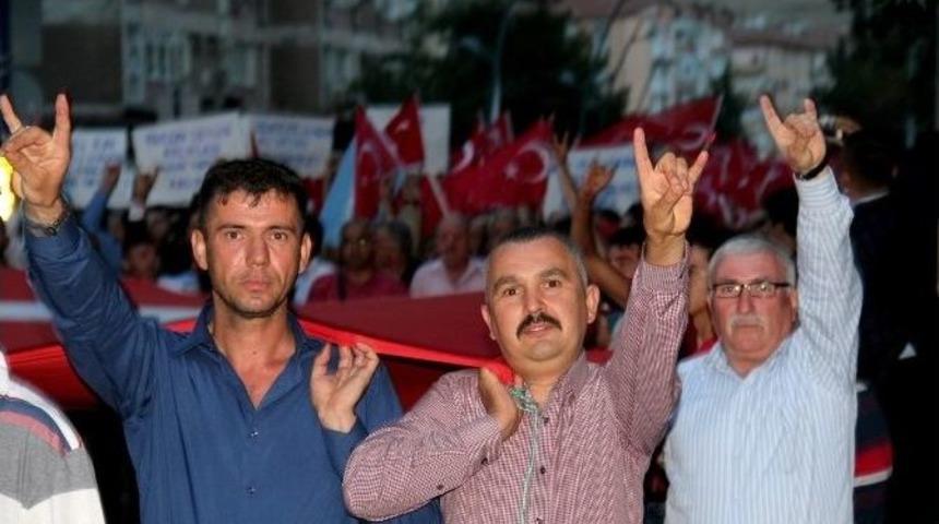 &Uuml;lk&uuml;c&uuml;lerden Ter&ouml;re Lanet Y&uuml;r&uuml;y&uuml;ş&uuml;