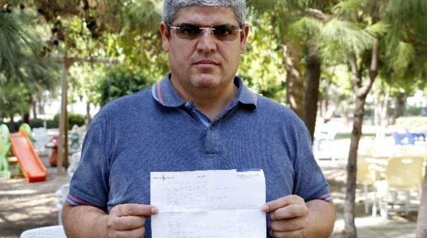 Ter&ouml;re Tepki İ&ccedil;in Bir G&uuml;nl&uuml;k Gelirini Mehmet&ccedil;ik Vakfı&rsquo;na Bağışladı