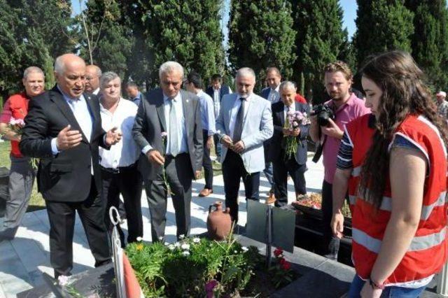 Kızılay'da Toplanan Soma Yardım Paraları Ailelere Dağıtıldı