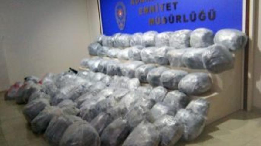 Soğan Y&uuml;kl&uuml; Kamyondan 441 Kilo Esrar &Ccedil;ıktı