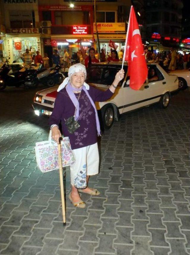 Marmaris'te Terör Protestosu Sonrası Olaylar Çıktı: 17 Gözaltı