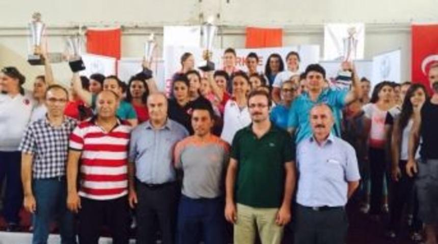 Kağıtspor&rsquo;lu Bayan Halterciler Beşinci Oldu