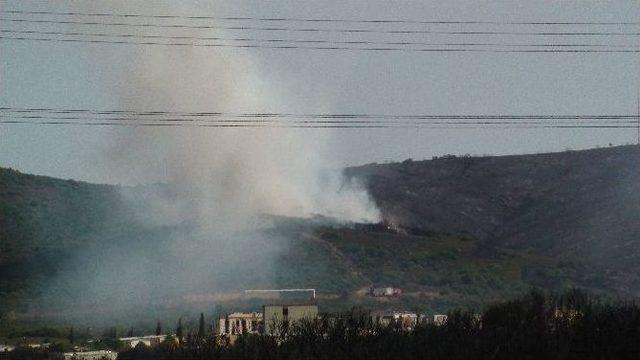 Tuzla Piyade Okulu Ormanında Yeniden Yangın Çıktı