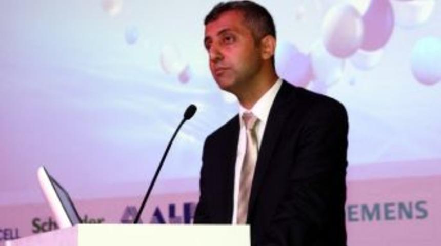 Suyun Y&uuml;zde 43&rsquo;&uuml; Musluktan Akmadan Kayboluyor