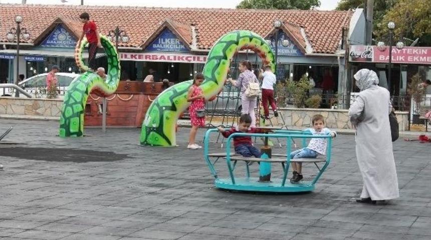 Tekirdağ&rsquo;da &Ccedil;ocuklar Tatilin Son G&uuml;nlerini Oyun Parklarında Değerlendiriyor