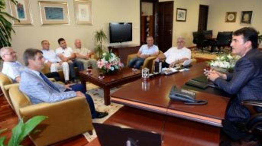 Başkan D&uuml;ndar Eğriderelileri Ağırladı