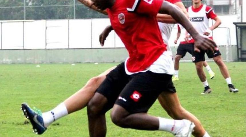Adanaspor Teknik Direkt&ouml;r&uuml; Arın "oyuncularıma G&uuml;veniyorum"