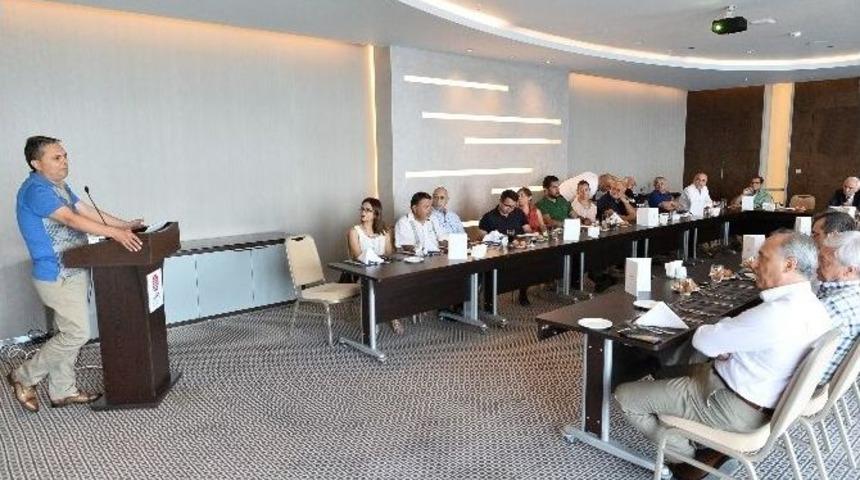 Kalei&ccedil;i Rotary Kul&uuml;b&uuml;&rsquo;nden Uysal&rsquo;a Onur Belgesi